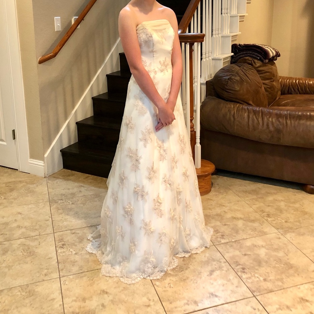 Monique Luo Wedding Bridal Dress Gown
